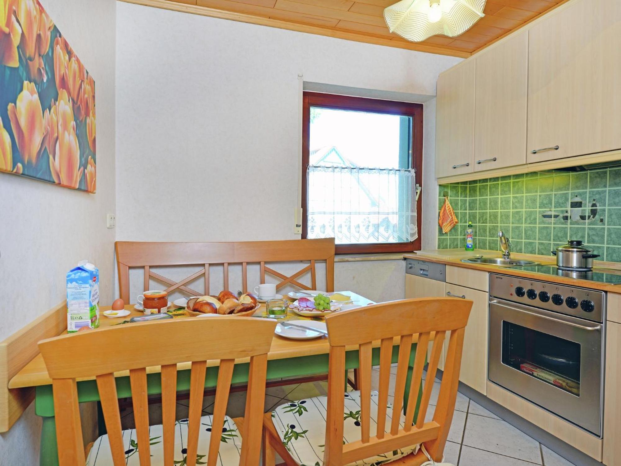 Quaint Apartment In Eimelrod Near Lake And Water Sports Willingen  Exterior foto